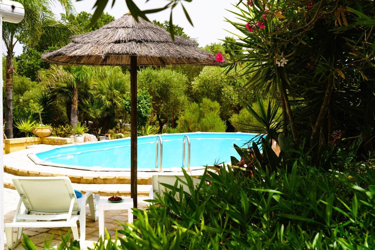 Villa Chanel Bellissima Villa Con Piscina Immersa Nella Valle D'Itria Ostuni Bagian luar foto