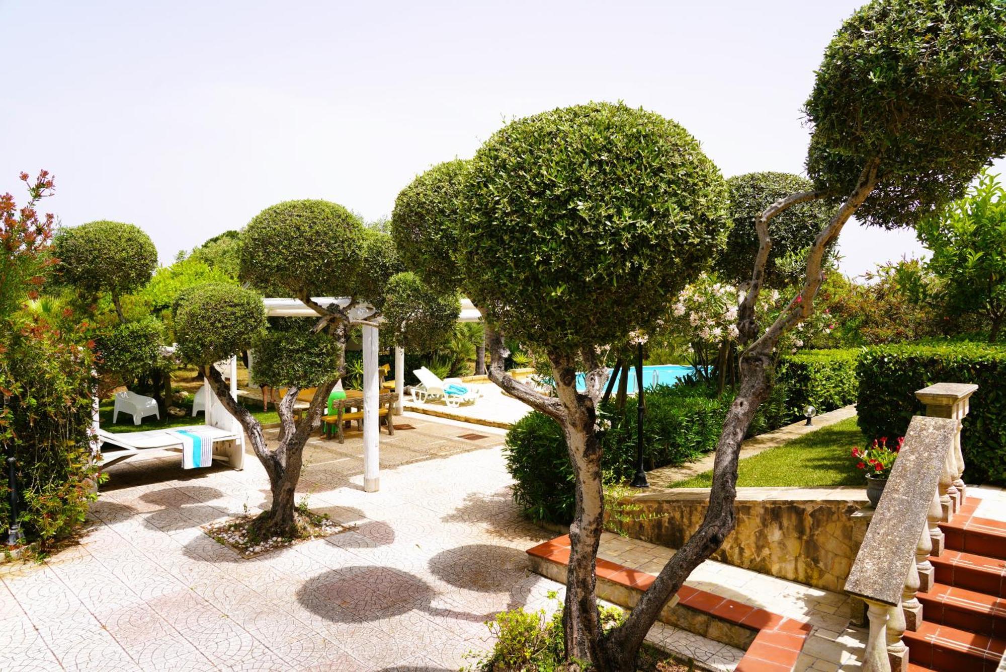 Villa Chanel Bellissima Villa Con Piscina Immersa Nella Valle D'Itria Ostuni Bagian luar foto