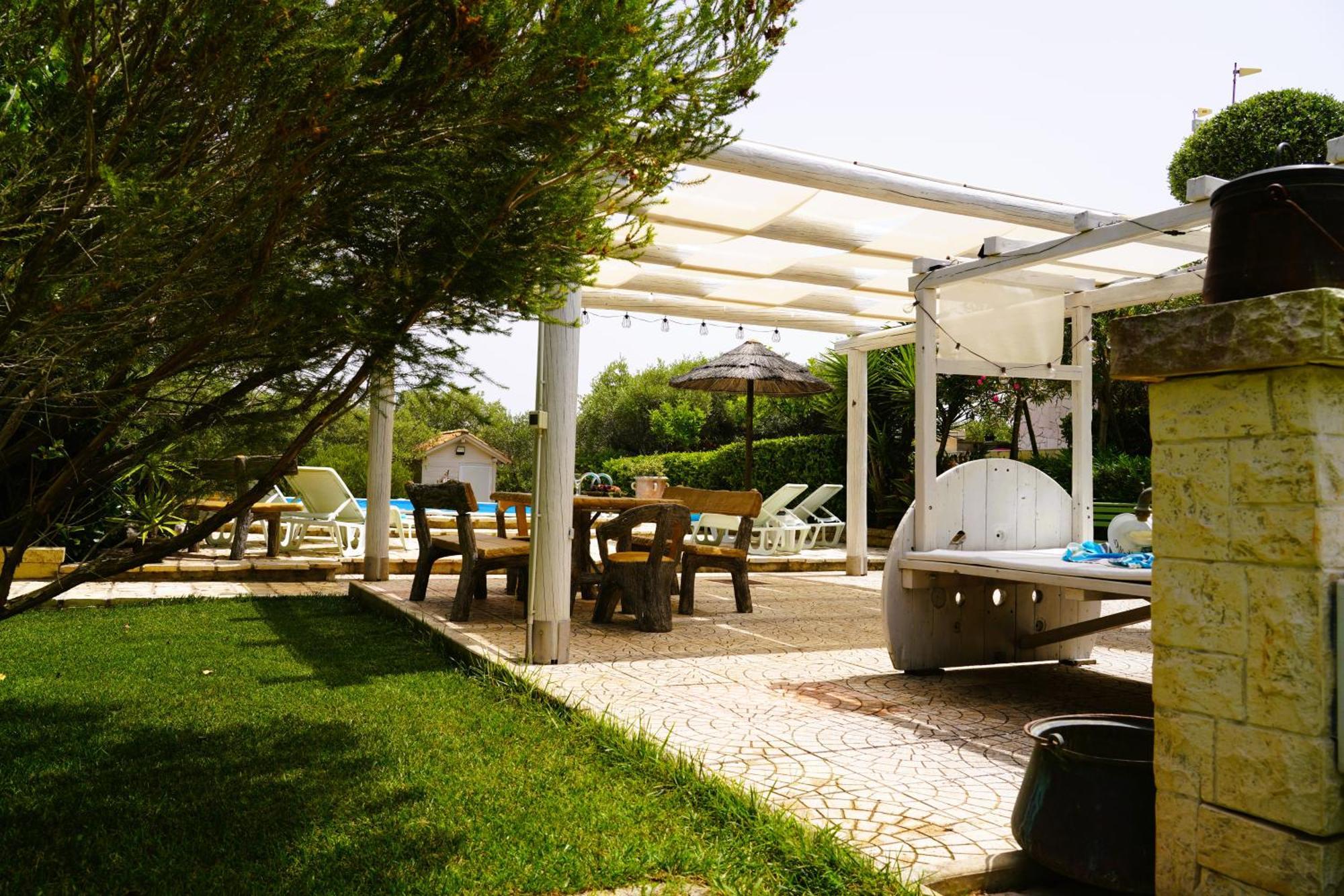Villa Chanel Bellissima Villa Con Piscina Immersa Nella Valle D'Itria Ostuni Bagian luar foto